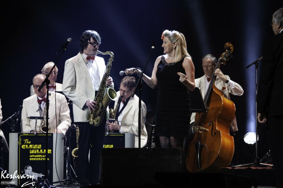 glen-miller-memorial-orchestra-01-19-27