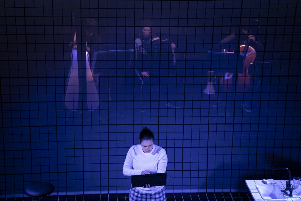 le-sang-du-glacier_ceyzerieu2025-0217cnadiaberg_mutinryprod