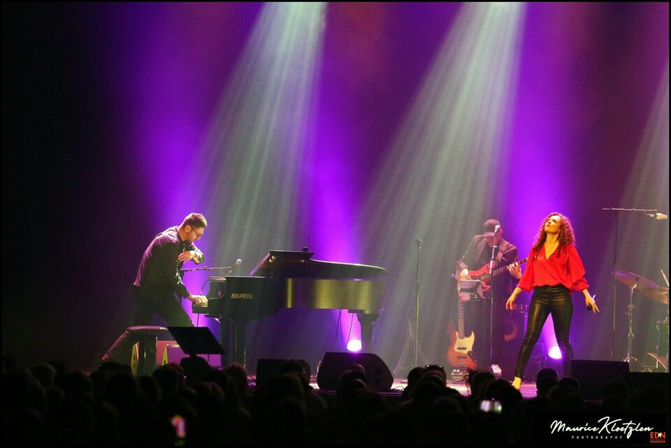 photo1